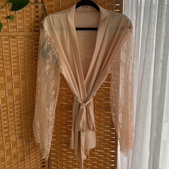 Oh Lala Chere Paris - blush lace coverup loungewear - size S/M - Picture 2 of 5